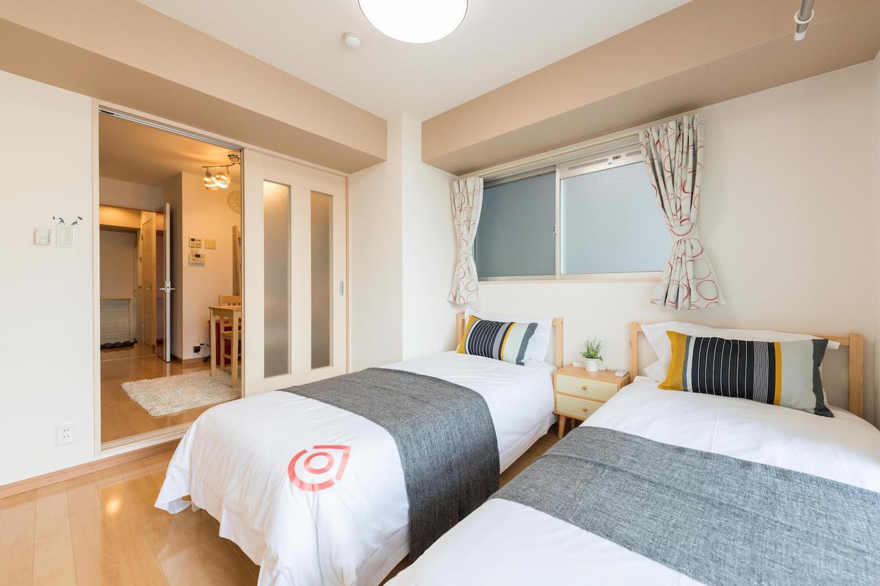 Yeah Room Zeus The Garden Osaka Luaran gambar