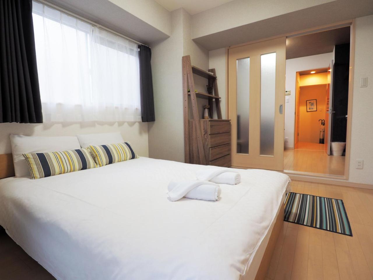 Yeah Room Zeus The Garden Osaka Luaran gambar