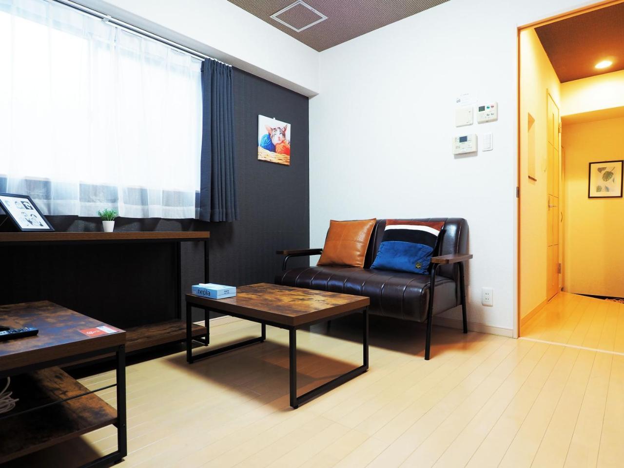 Yeah Room Zeus The Garden Osaka Luaran gambar