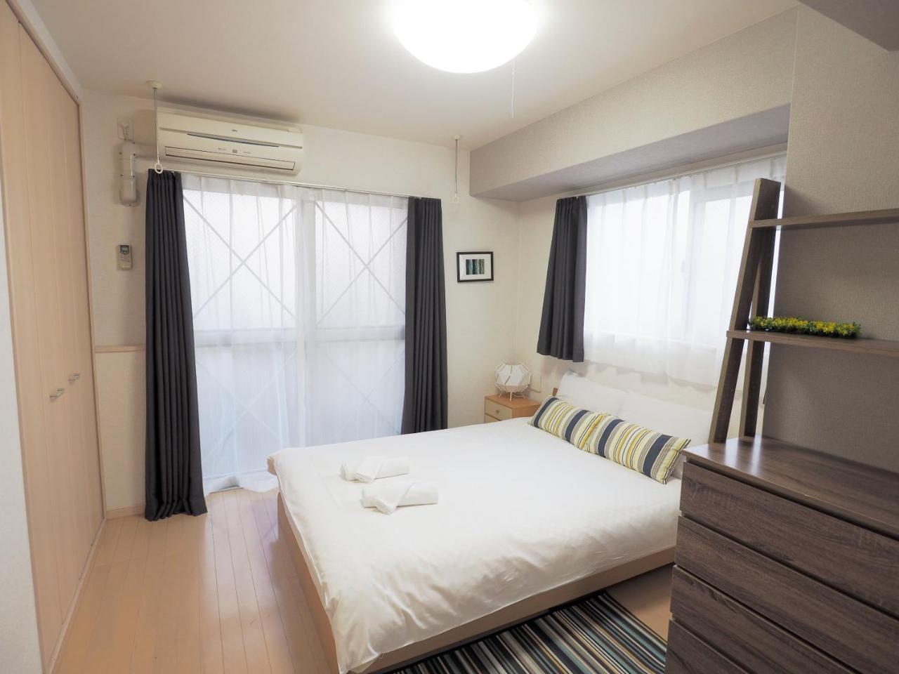 Yeah Room Zeus The Garden Osaka Luaran gambar