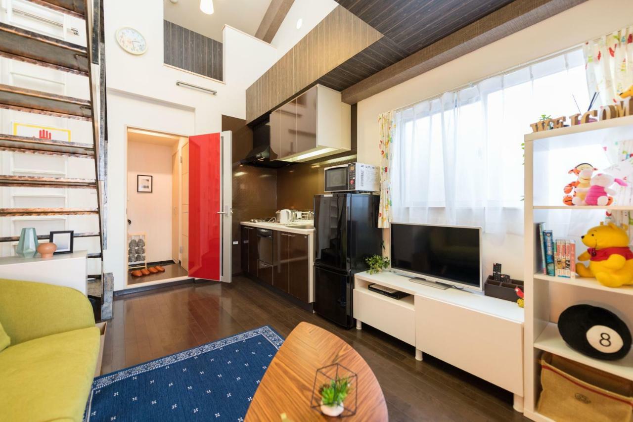 Yeah Room Zeus The Garden Osaka Luaran gambar